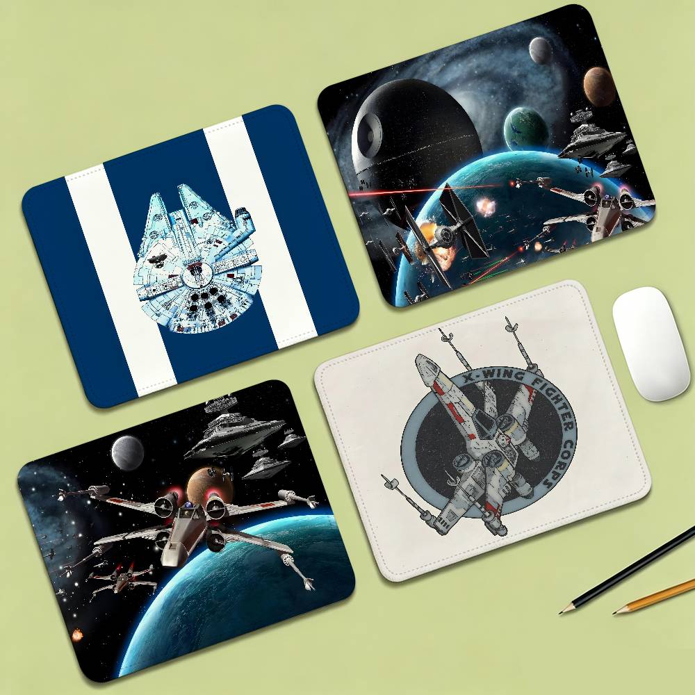Star Plane Fighter Beige Custo - Accessories For Your Gaming Room avis et prix